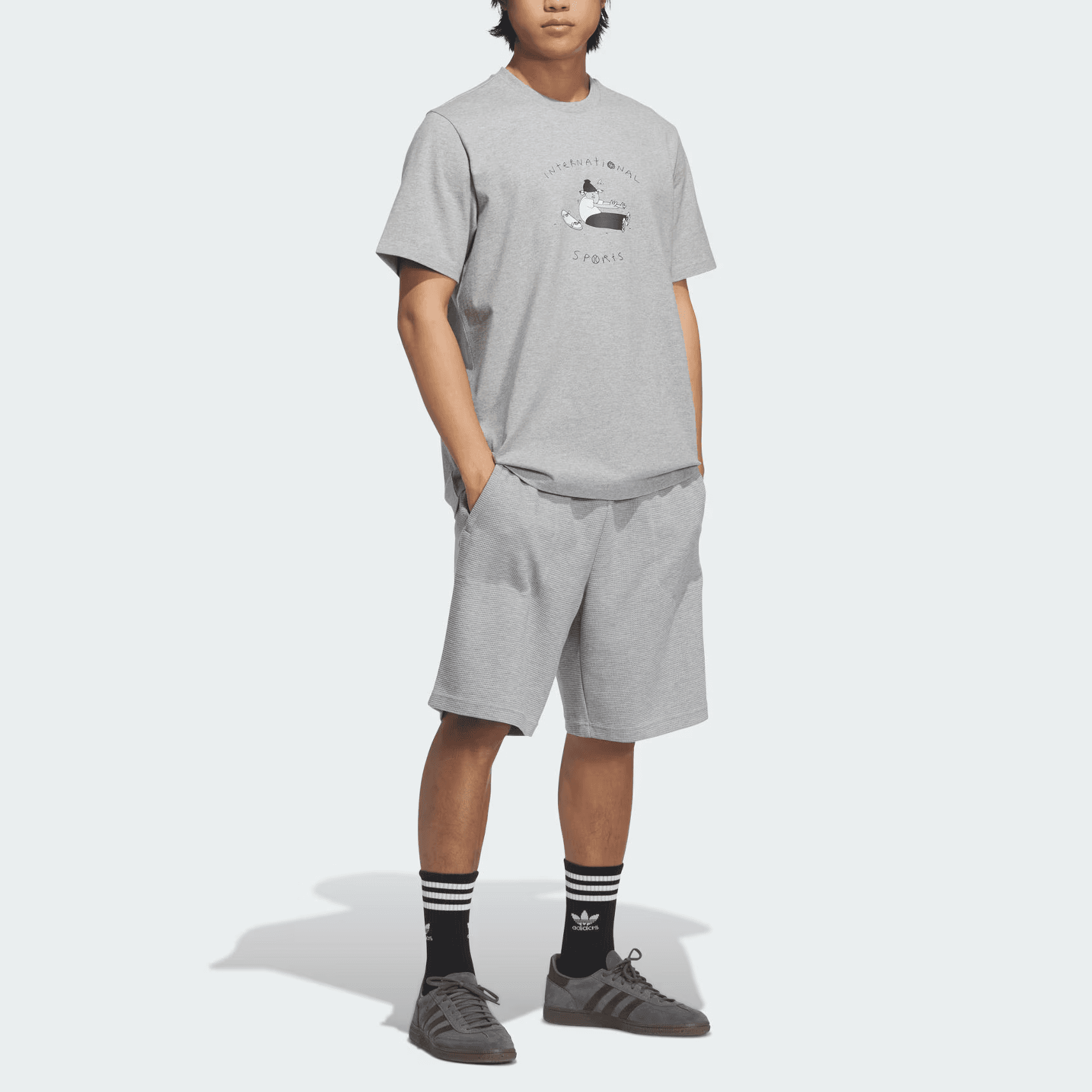 Тренировочные штаны adidas Essential SHORTS - изображение 4