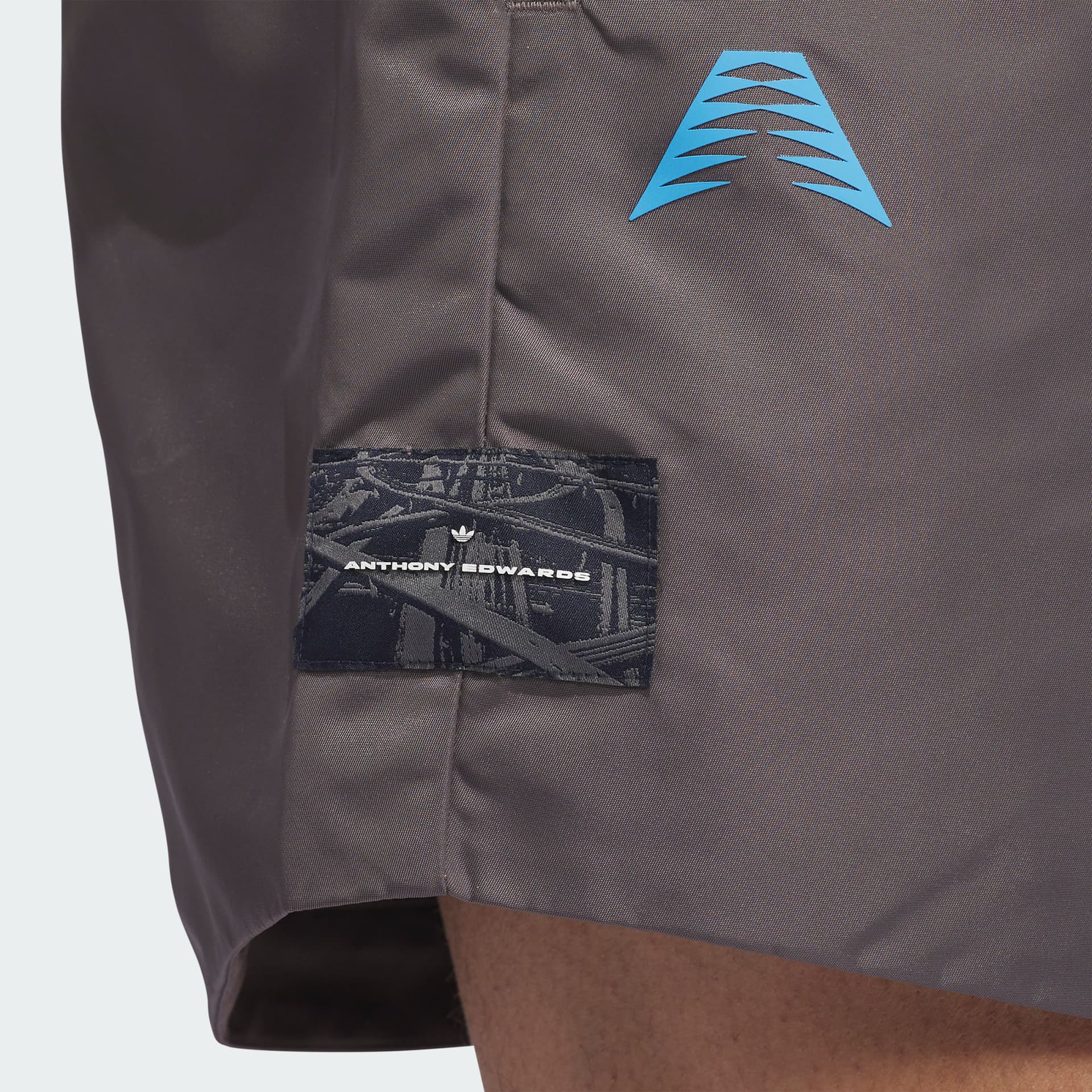Баскетбольные шорты adidas SS24 - изображение 5