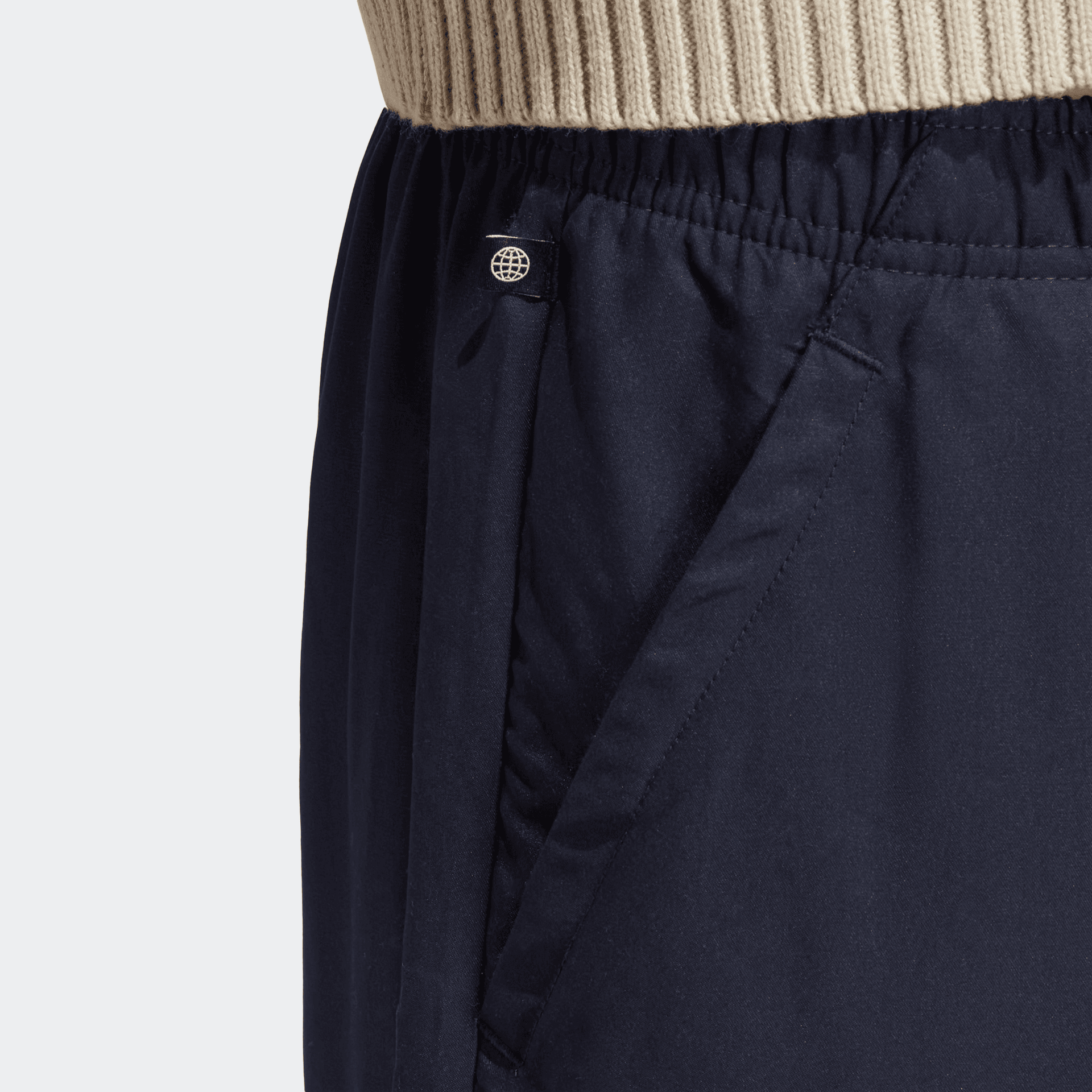 Тренировочные штаны adidas - изображение 5
