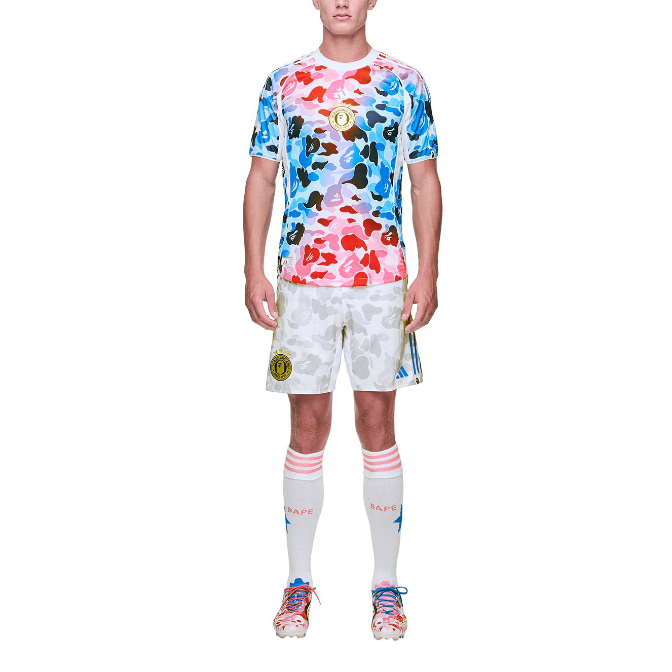 Тренировочные штаны adidas x A Bathing Ape FW25 Shorts - изображение 4