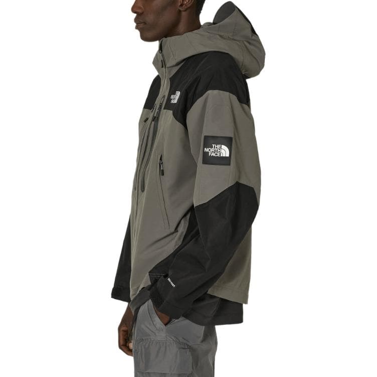 Демисезонная куртка THE NORTH FACE - изображение 3