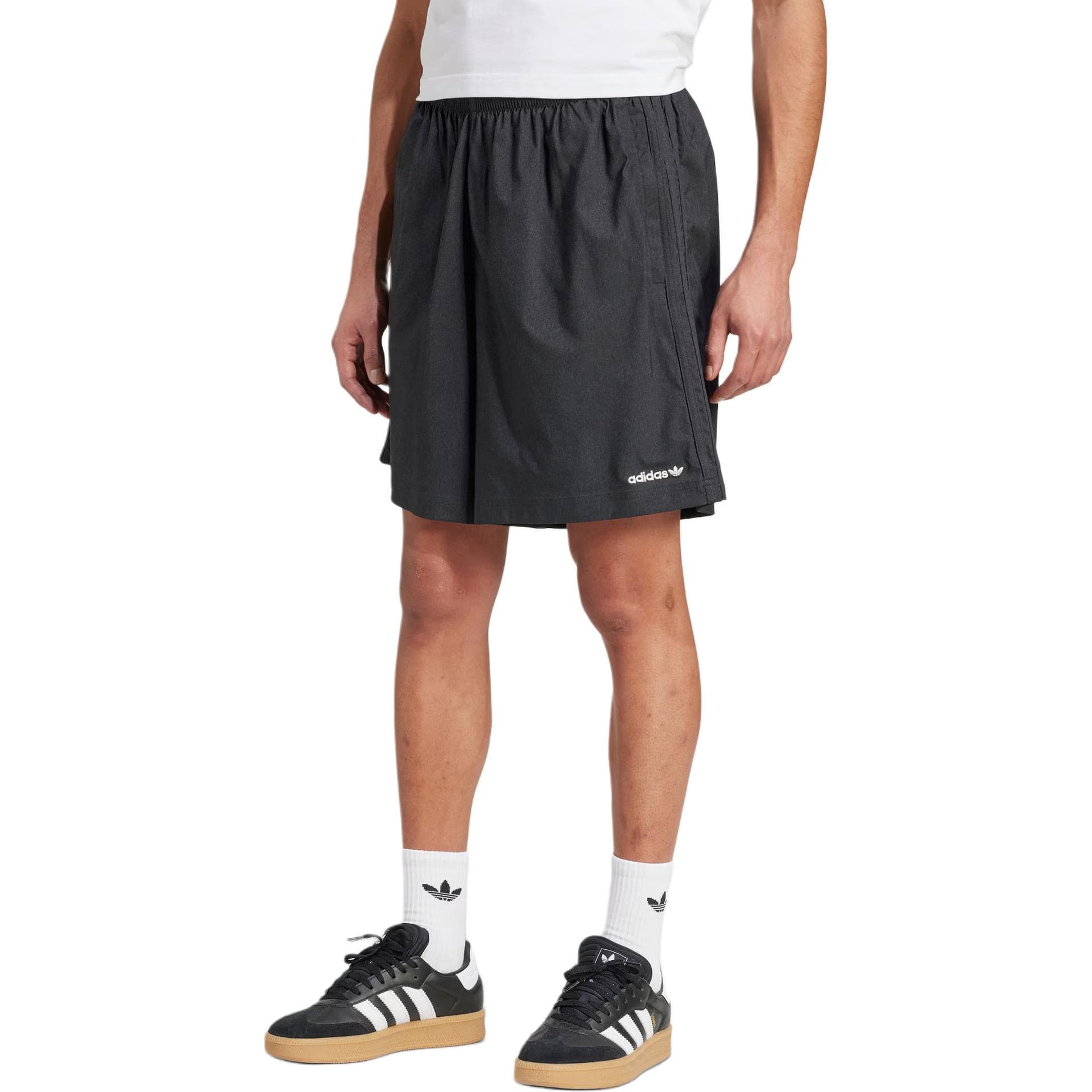 Тренировочные штаны adidas originals SS25 WOVEN SHORT - изображение 2