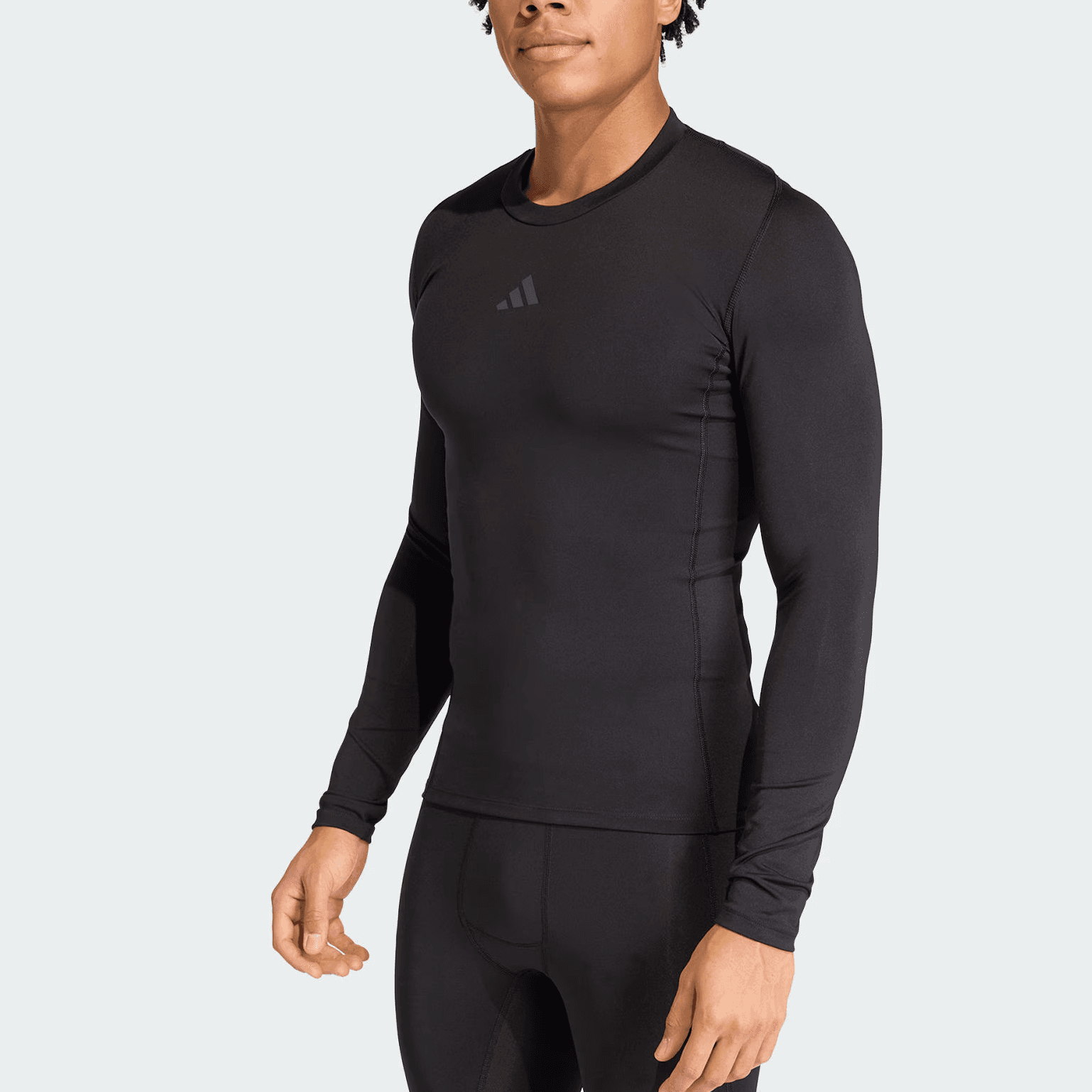 Спортивный костюм adidas Techfit Excitement Top - изображение 2