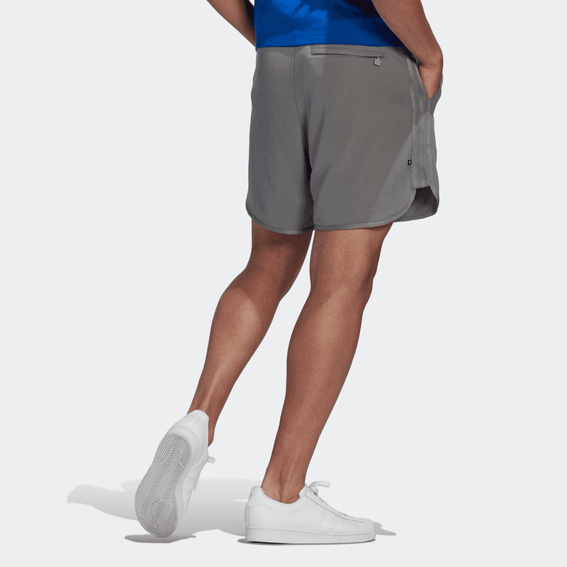 Тренировочные штаны adidas Blue Version Shorts - изображение 4