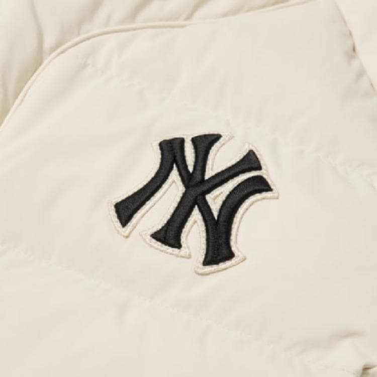 Зимняя куртка MLB logo - изображение 4