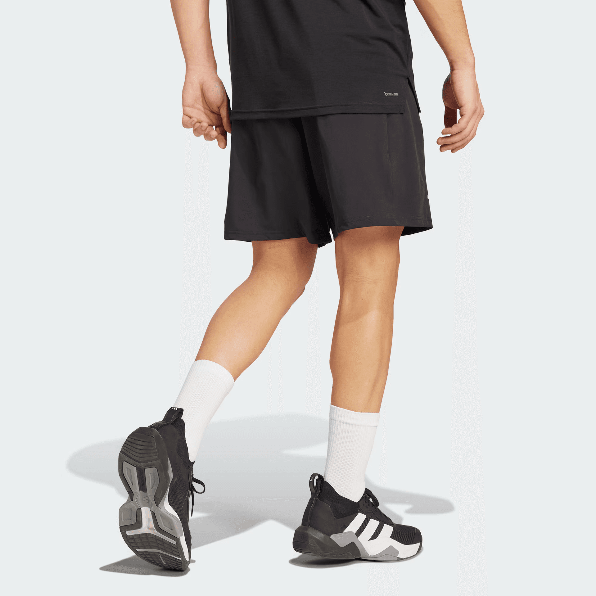 Тренировочные штаны adidas ESSENTIALS SS25 - изображение 3