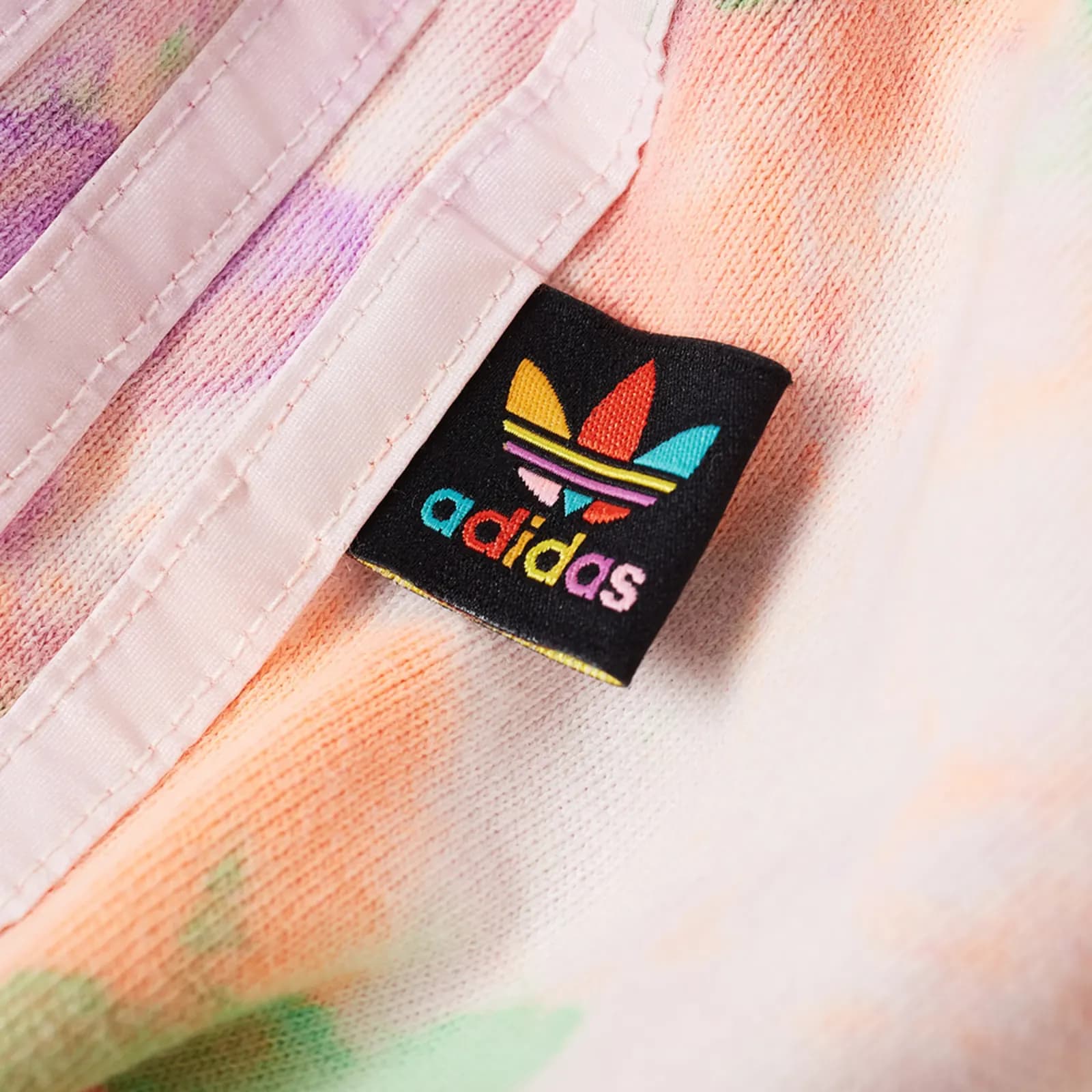 Шорты adidas Originals Tie-Dye High Waist Shorts - изображение 6