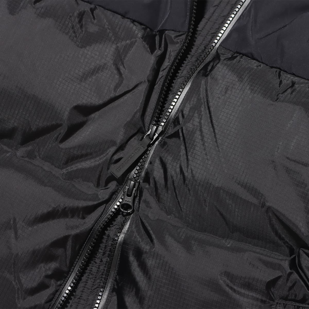 Зимняя куртка THE NORTH FACE - изображение 6