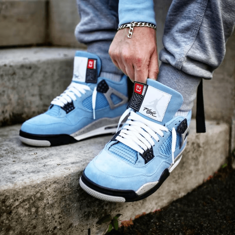 Кроссовки для баскетбола Jordan Air Jordan 4 Retro "University Blue" GS - изображение 4