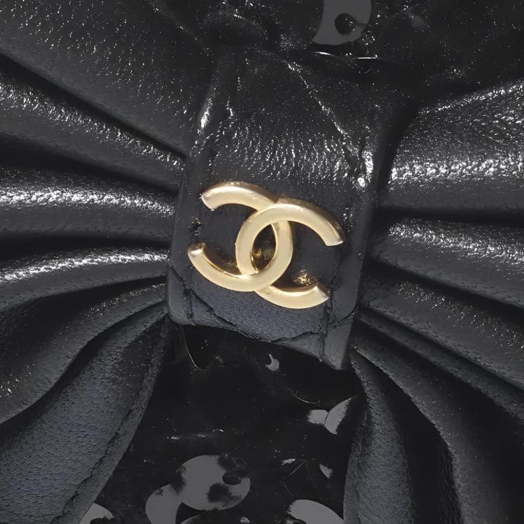 Сумка через плечо CHANEL 24A - изображение 4