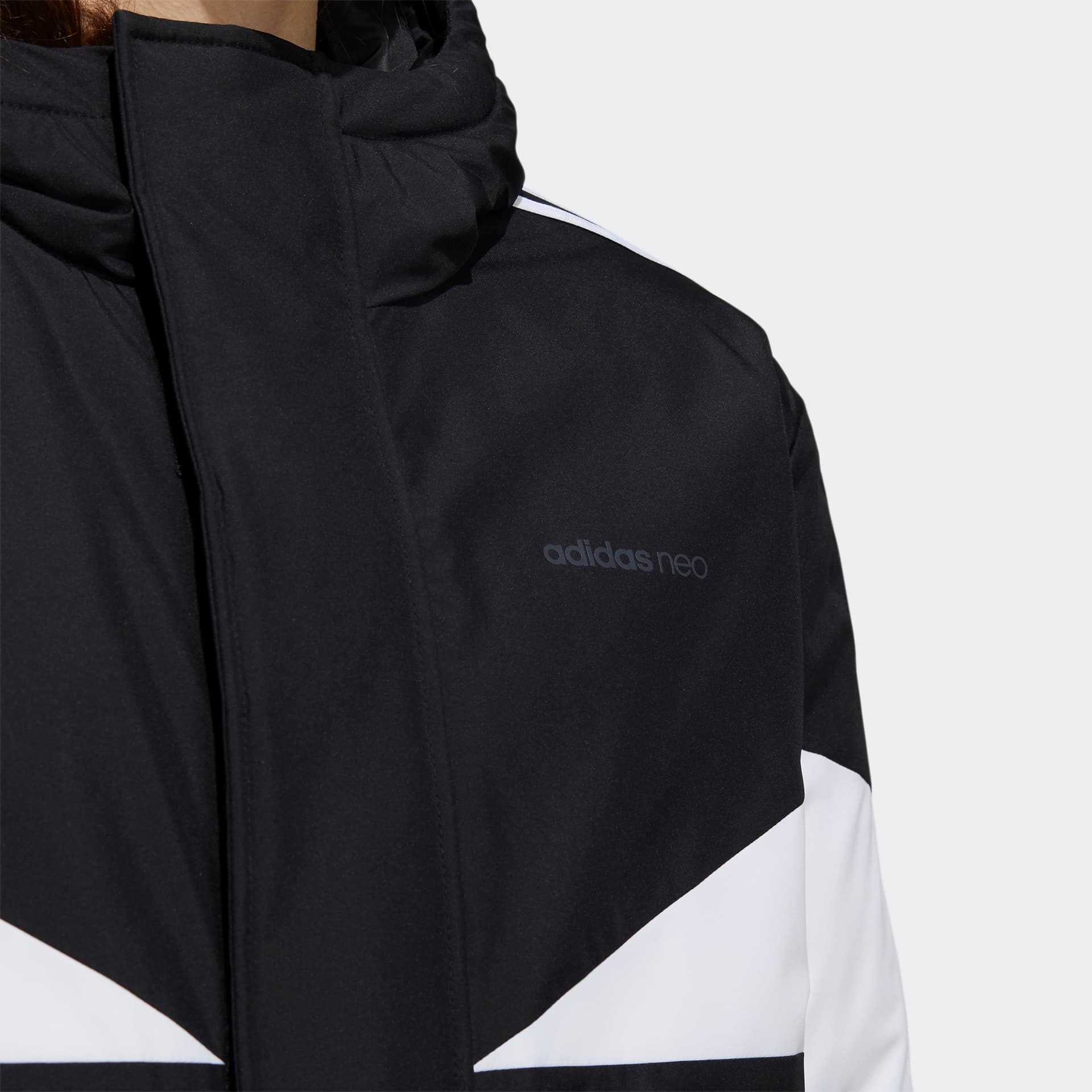 Зимняя куртка adidas Neo - изображение 6