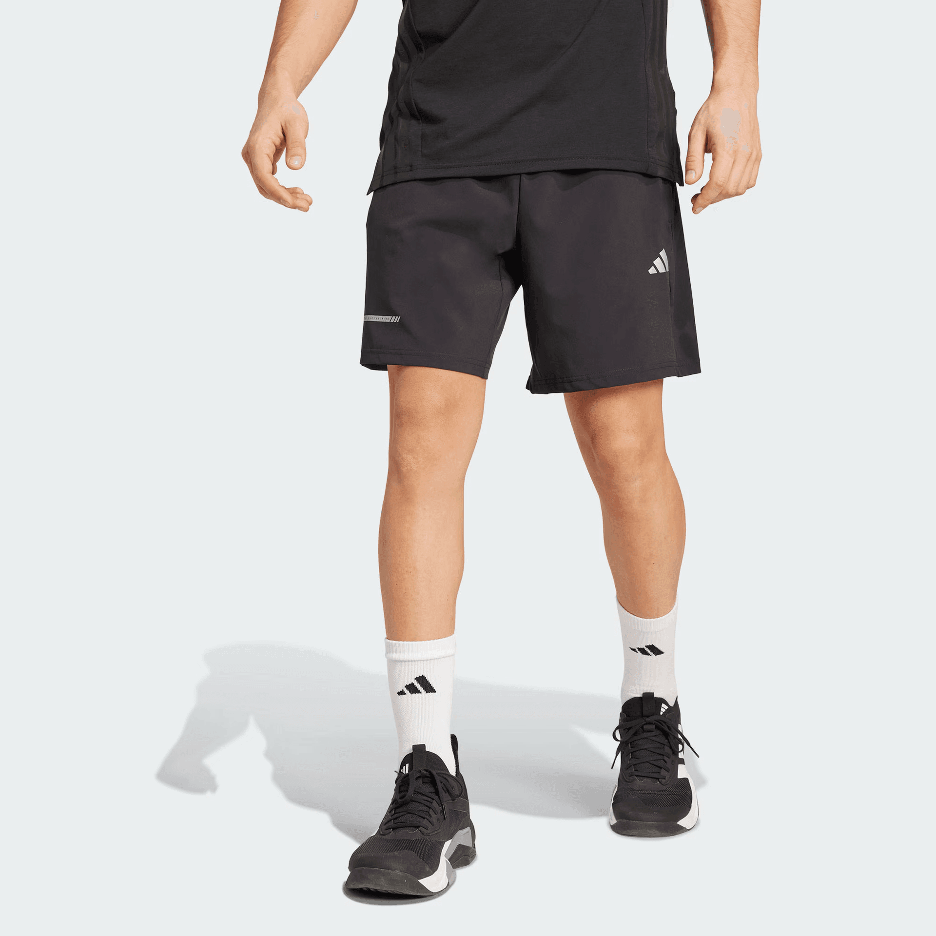 Тренировочные штаны adidas ESSENTIALS SS25 - изображение 2