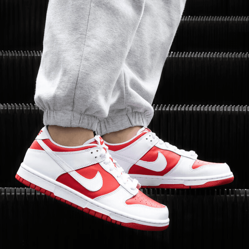 Кроссовки Nike Dunk Low University Red GS - изображение 4