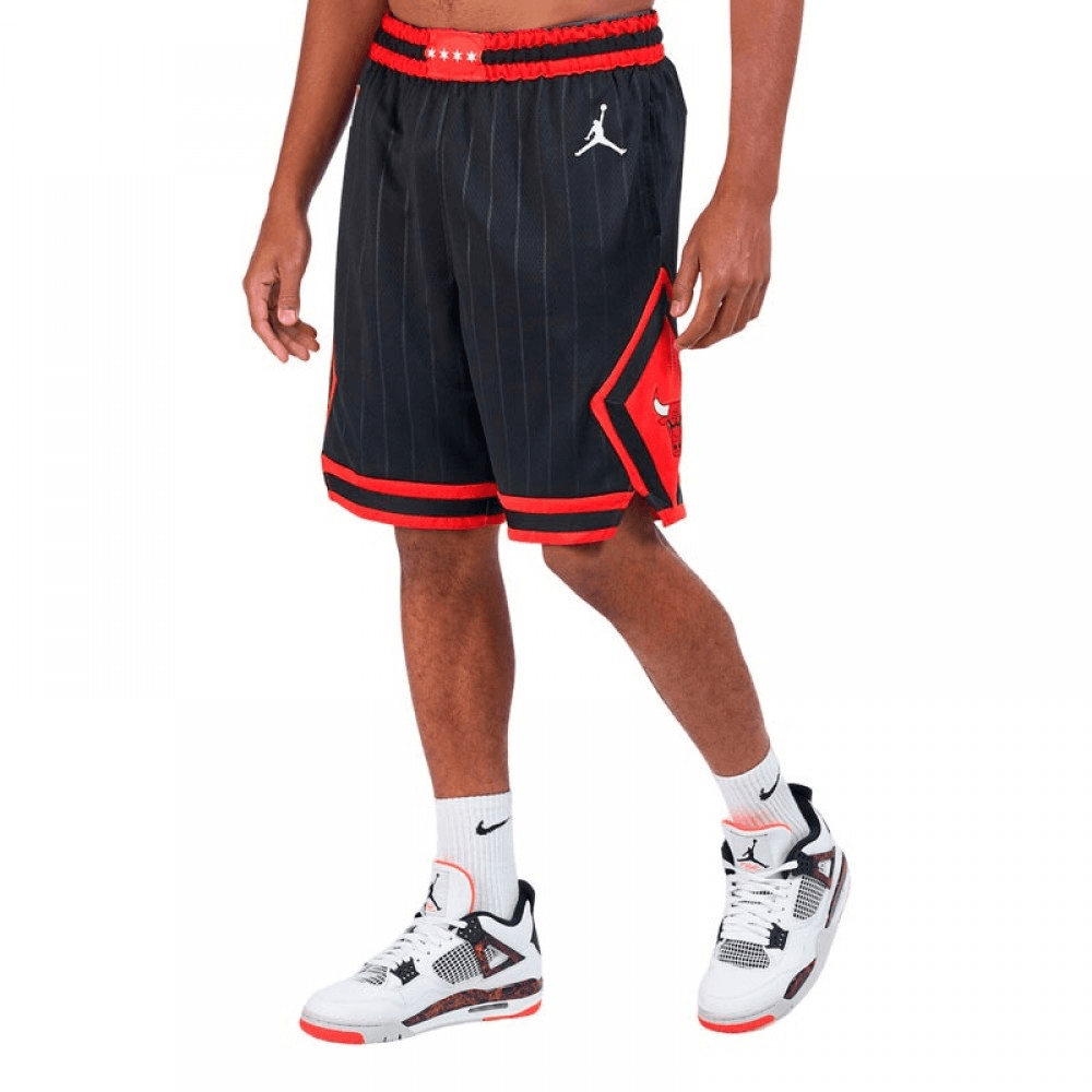 Баскетбольные шорты Jordan NBA Bulls Logo Print Basketball Shorts Black - изображение 4