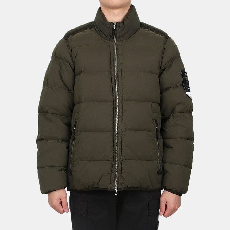 Зимняя куртка Stone Island Nylon Puffer Jacket Green - изображение 2