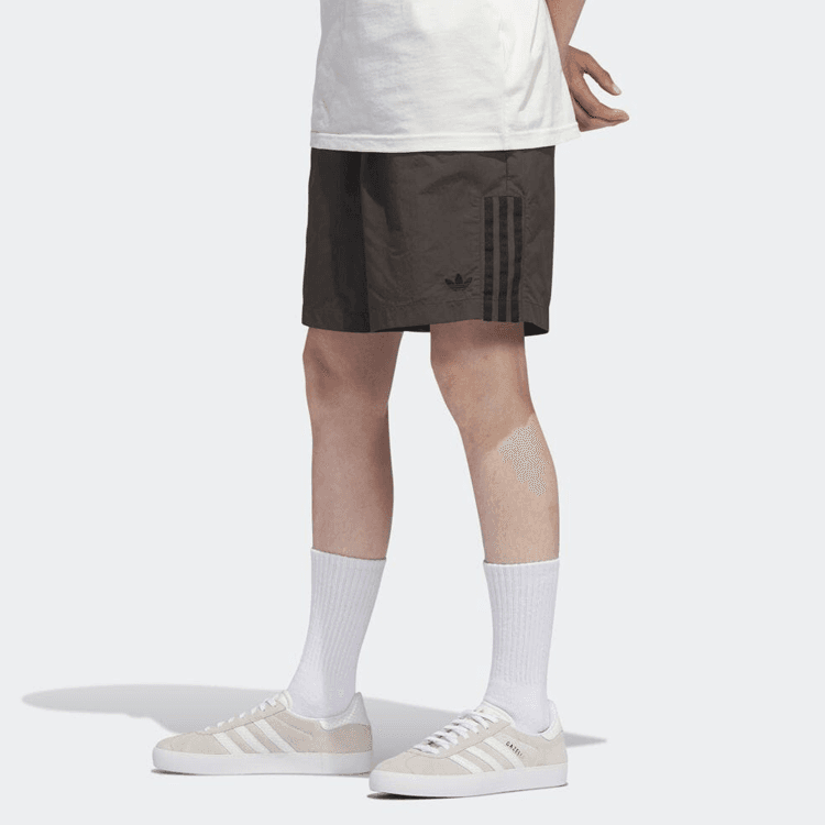 Шорты adidas Originals Trefoil Logo Shorts Olive - изображение 4