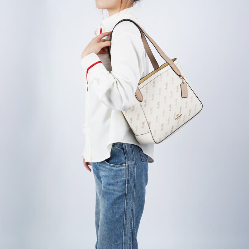 Сумка COACH Horse And Garriage 27 Tote - изображение 4