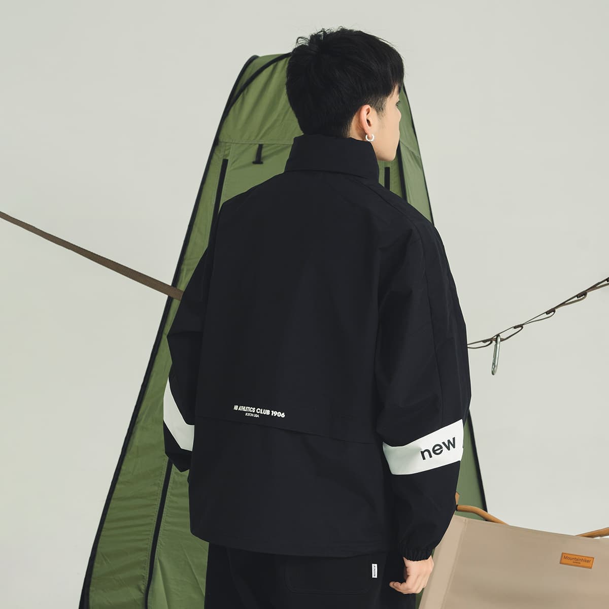 Куртка New Balance - изображение 4