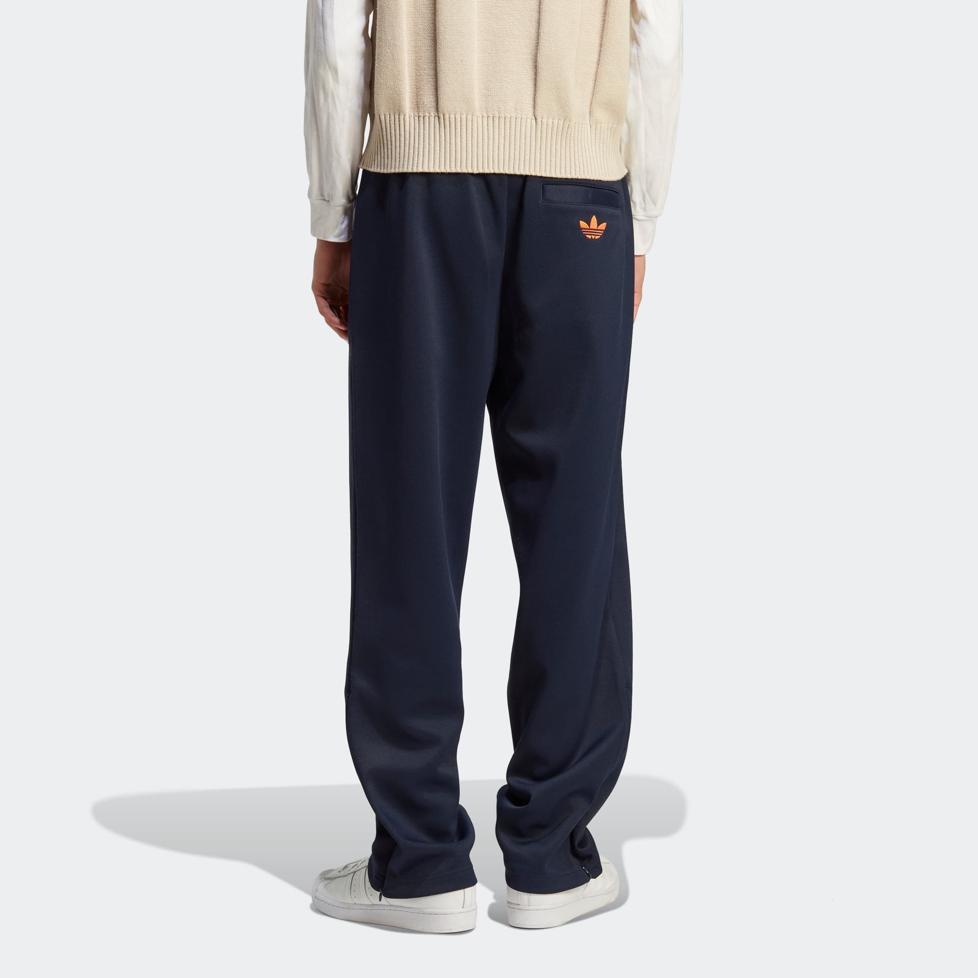 Штаны adidas Originals Adicolor 70s Tracksuit Bottoms - изображение 2
