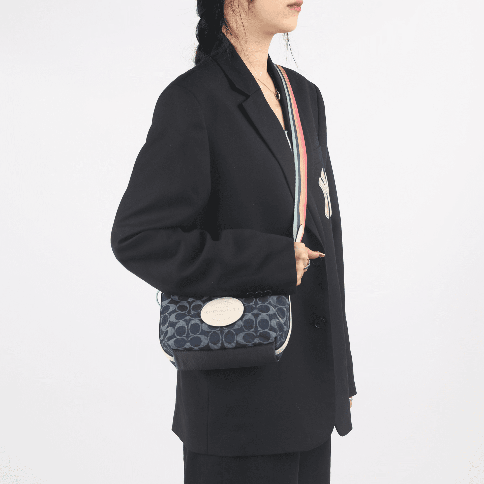 Сумка COACH Dempsey 18 Logo - изображение 4