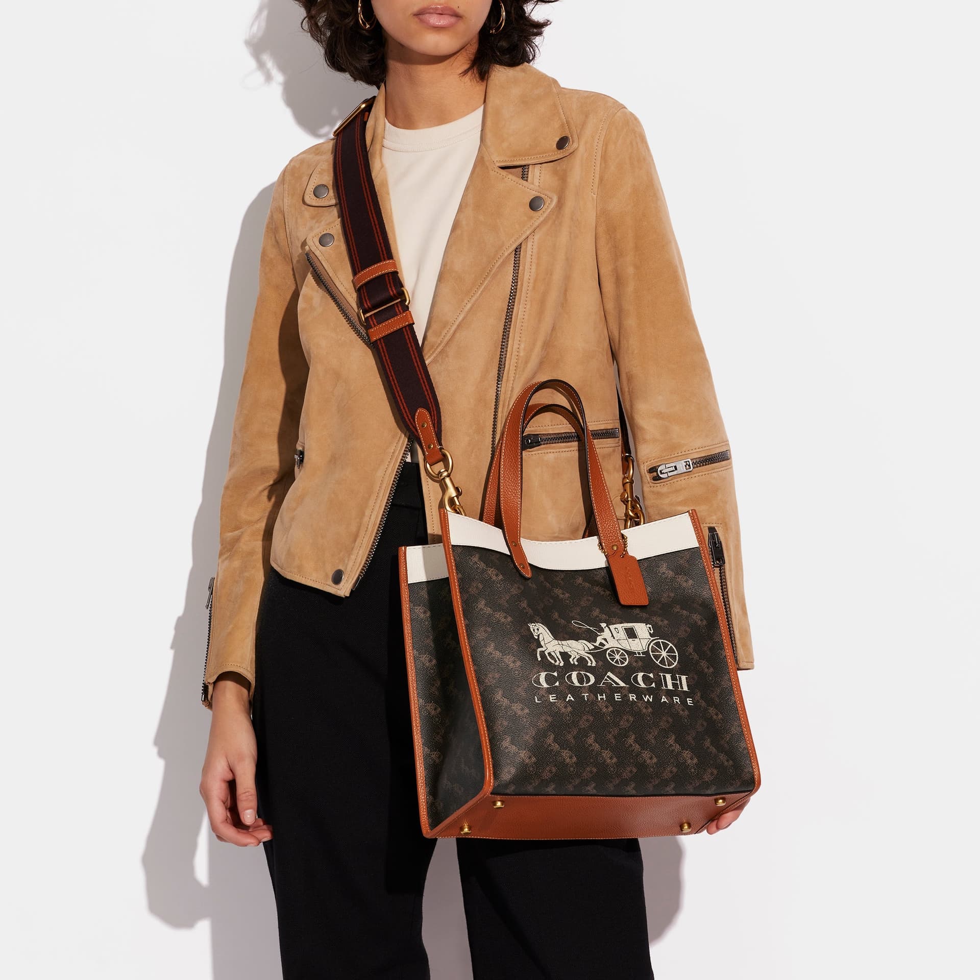 Сумка COACH Field 30 Tote - изображение 5