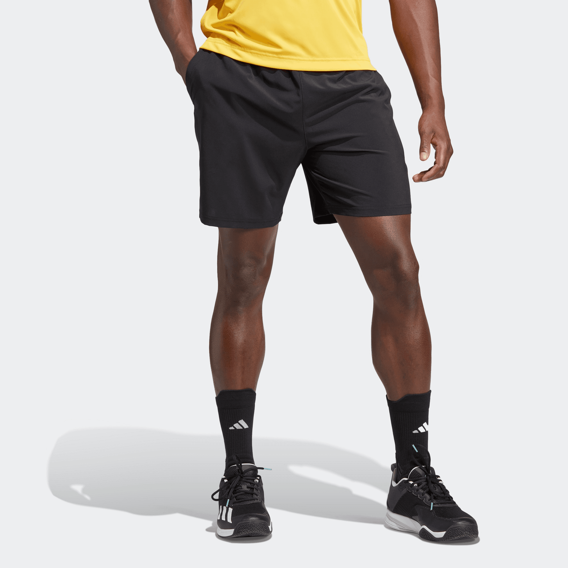 Тренировочные штаны adidas Club Stretch Woven Shorts - изображение 2