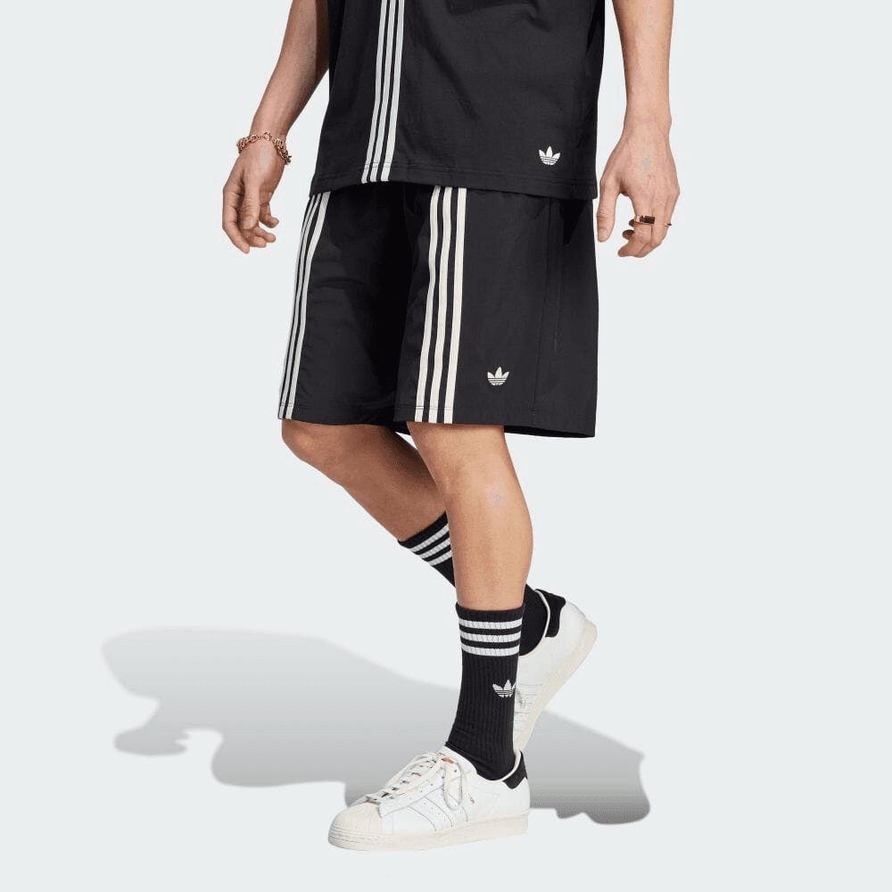 Шорты adidas Originals - изображение 2