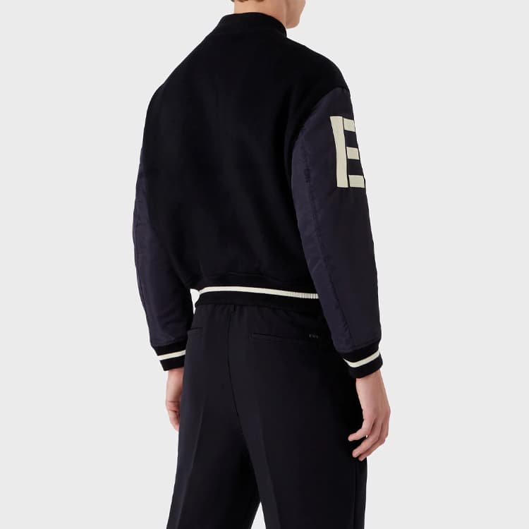 Куртка EMPORIO ARMANI FW22 - изображение 4
