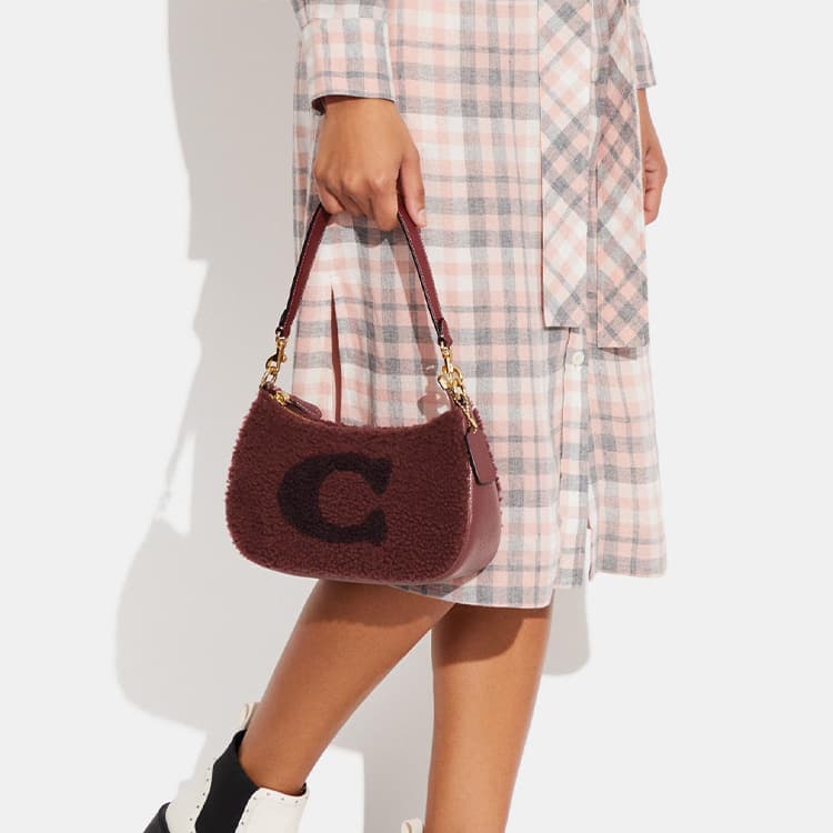 Мини-сумка COACH Teri 24 Cherry Red - изображение 4