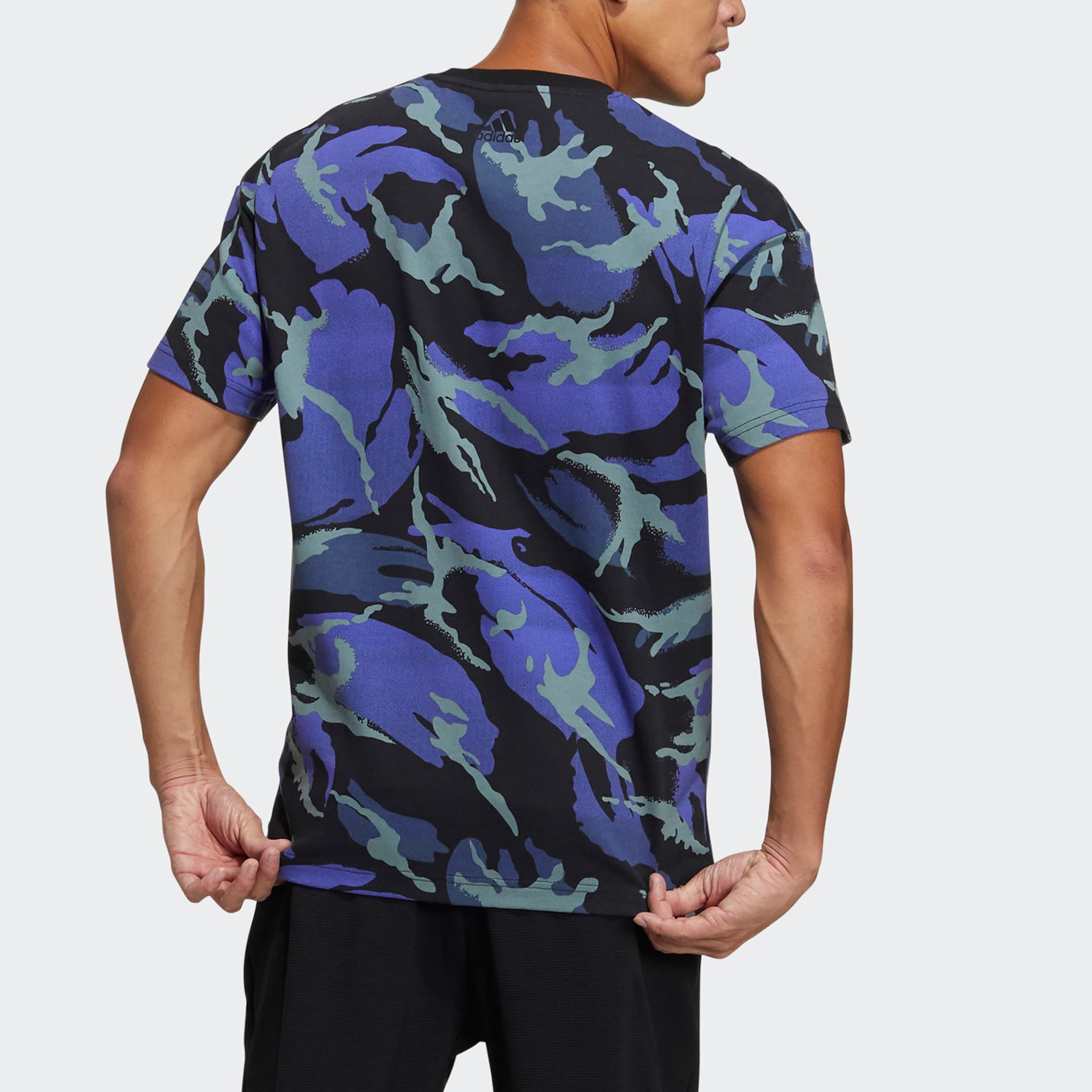 Футболка adidas Ub Gfx T Aop - изображение 3