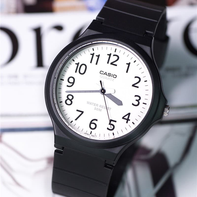 Часы CASIOYOUTH 50 MW-240-7B - изображение 3