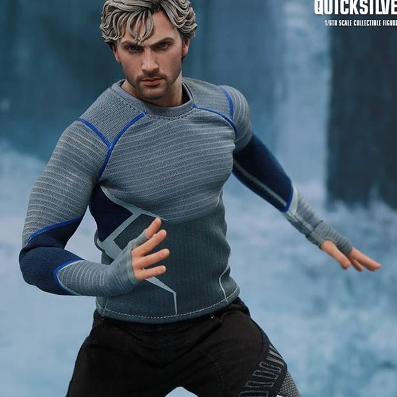 Фигурка Hot Toys 2 16 30cm - изображение 4