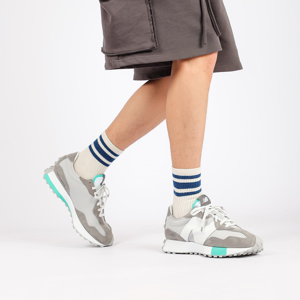 Кроссовки для бега niko and ... x New Balance 327 Grey Blue - изображение 8
