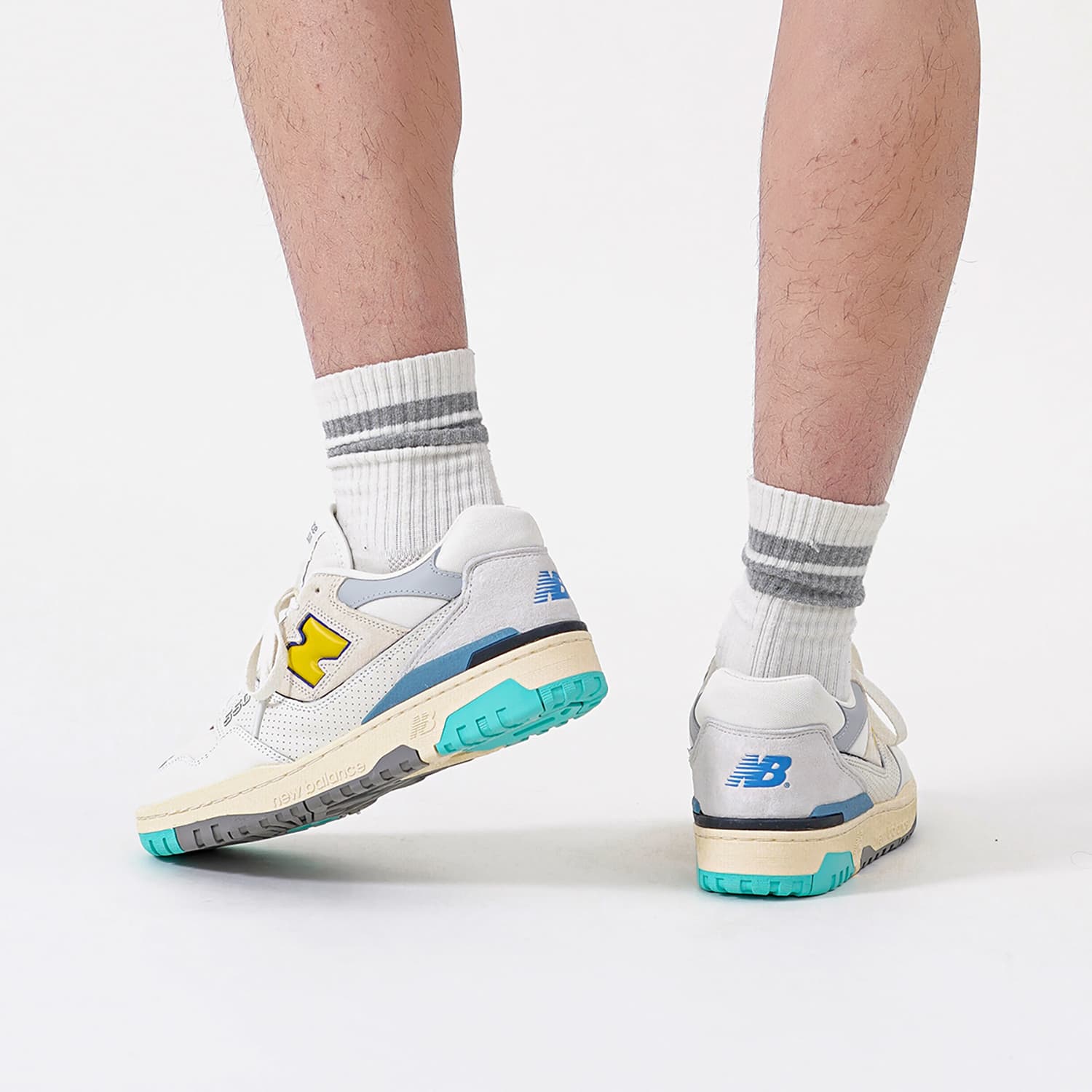 Ретро баскетбольные кроссовки New Balance 550 White Grey Blue - изображение 10