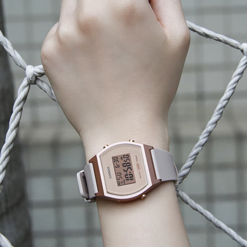 Часы CASIO LW-204-4ADF - изображение 6