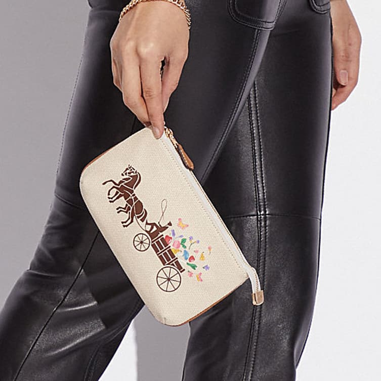 Сумка COACH Corner Zip 19 - изображение 6