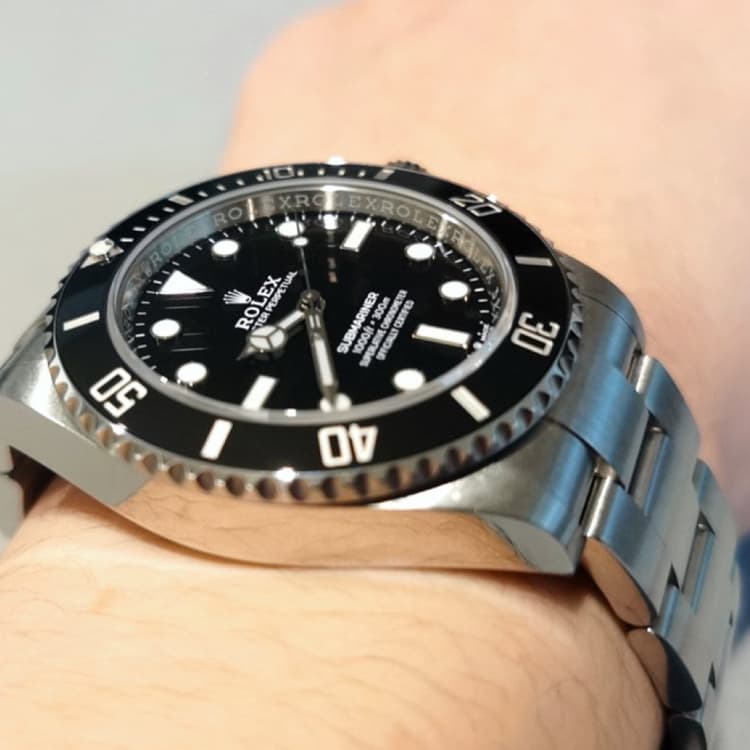 Часы Rolex Submariner m124060-0001 - изображение 4