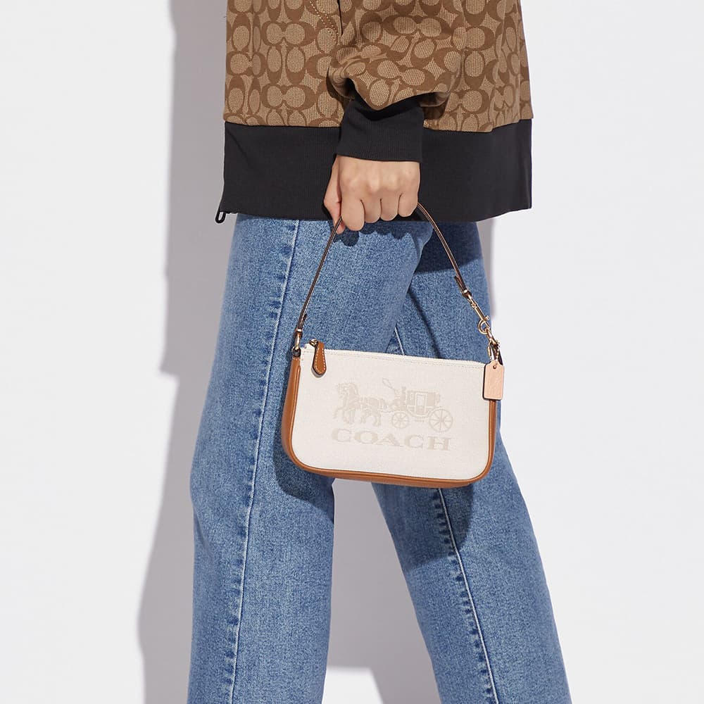 Сумка COACH Nolita 19 - изображение 4