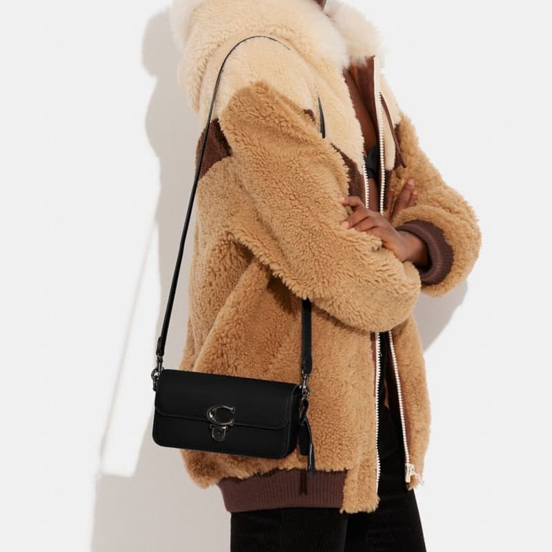 Мини-сумка COACH Studio 20 Baguette Black - изображение 6