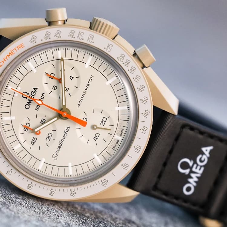 Часы OMEGA x SWATCH BIOCERAMIC MOONSWATCH SO33C100 - изображение 9