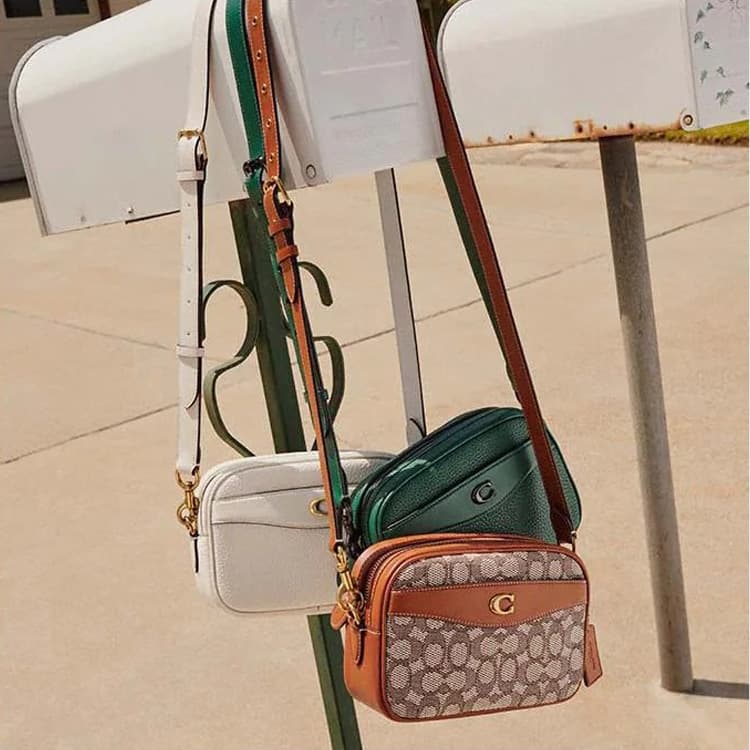 Сумка через плечо COACH Camera 23 - изображение 5