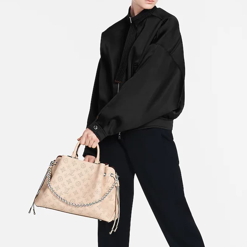 Сумка Louis Vuitton Bella - изображение 7
