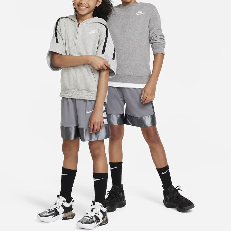 Nike Дымчато-серый Kids Шорты - изображение 3