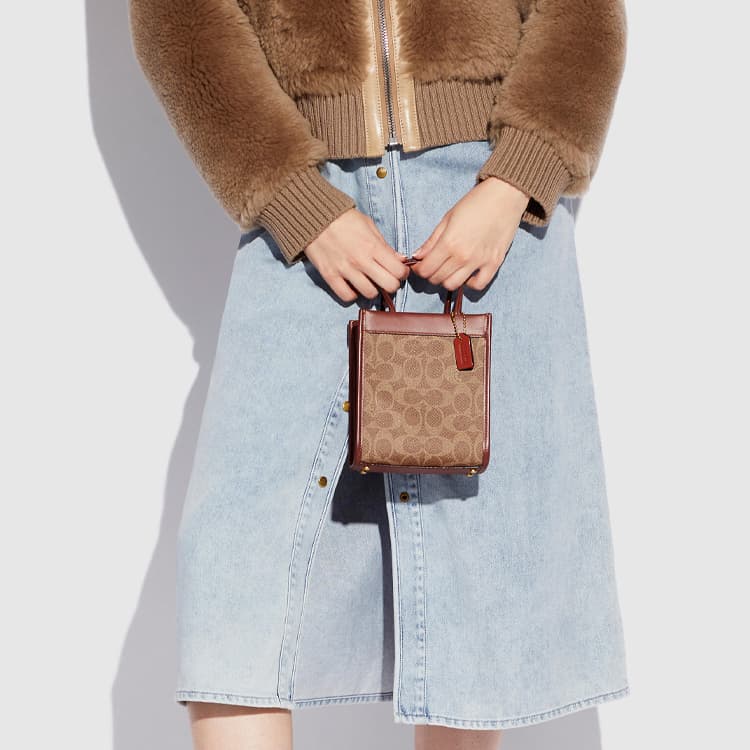 Сумка COACH Cashin 14 PVC Tote - изображение 5