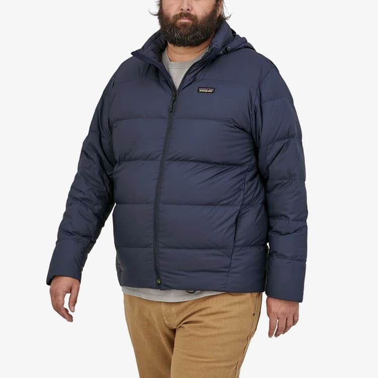 Зимняя куртка Patagonia Silent Down Jacket - изображение 4