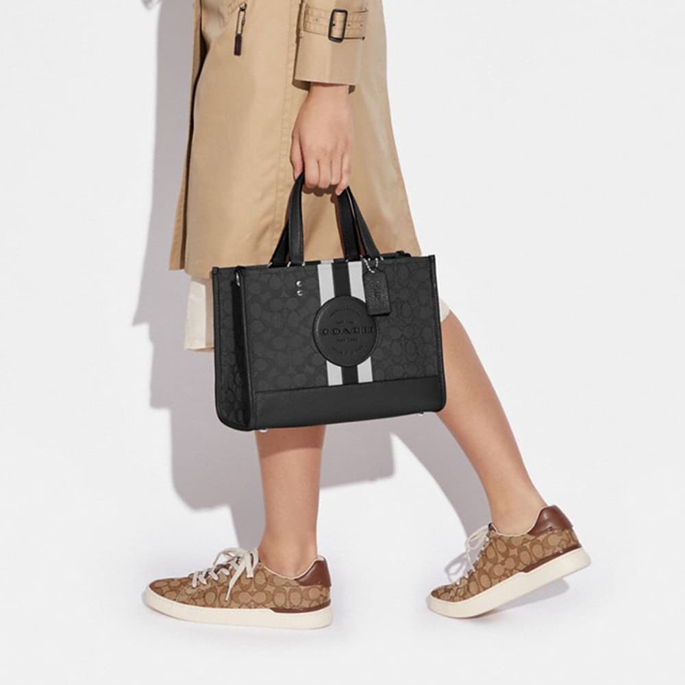 Сумка COACH Dempsey 30 Tote - изображение 4
