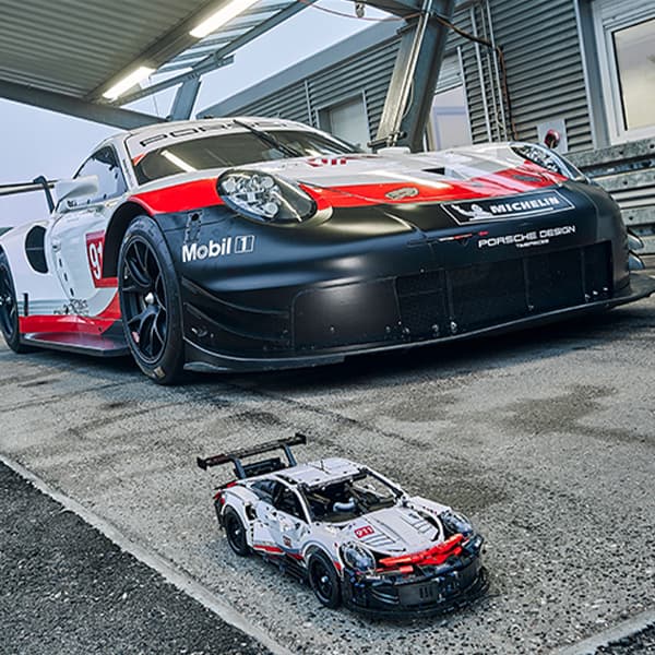 Конструктор LEGO x Porsche 911 RSR 42096 - изображение 2