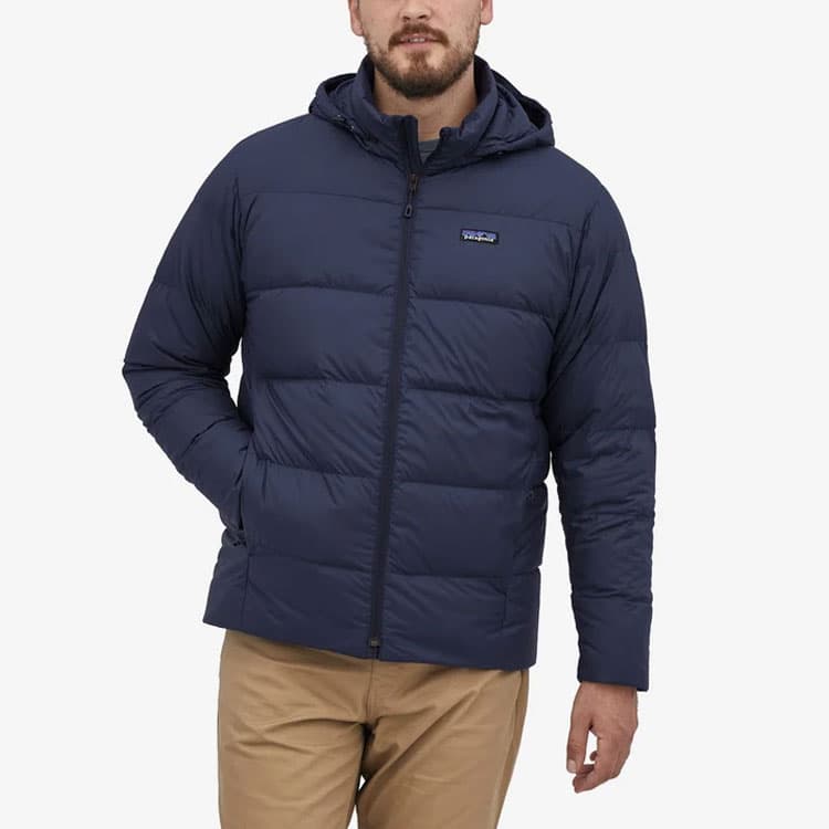 Зимняя куртка Patagonia Silent Down Jacket - изображение 3