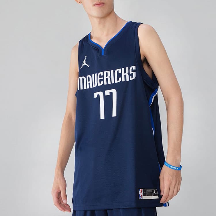 Баскетбольная майка Jordan NBA Jersey Luka Doncic 77 - изображение 7