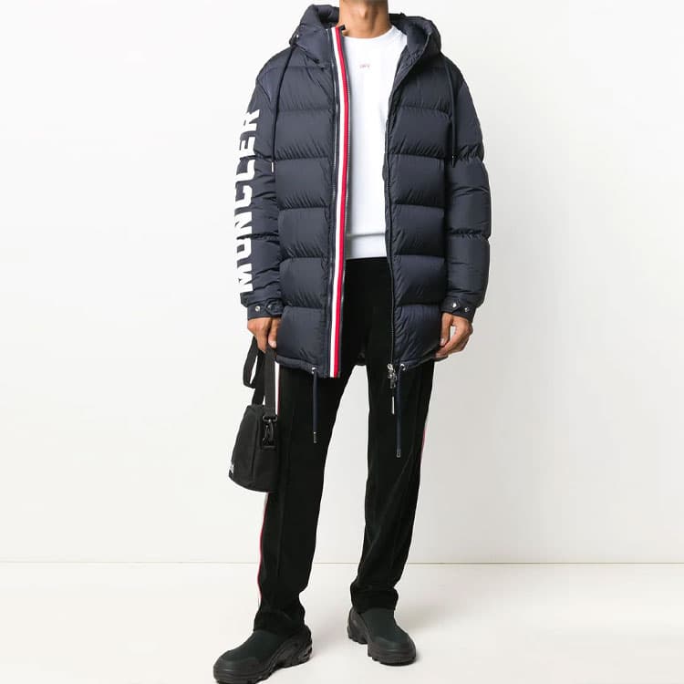 Зимняя куртка Moncler - изображение 3